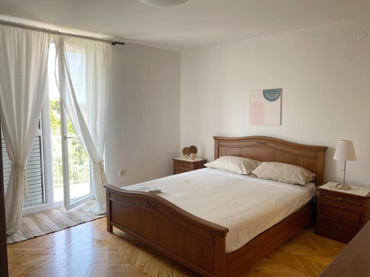Kate Apartment 罗维尼 外观 照片